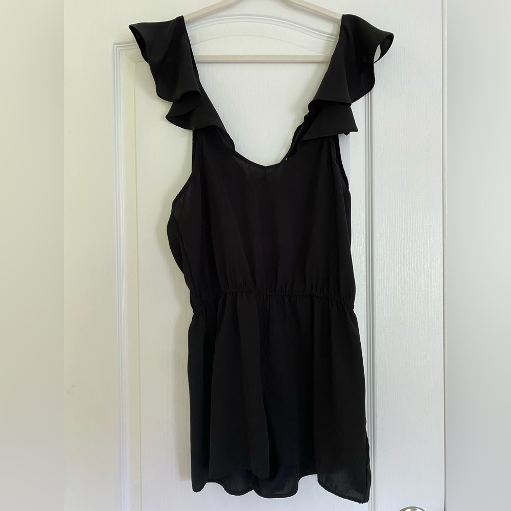 Black romper size xs